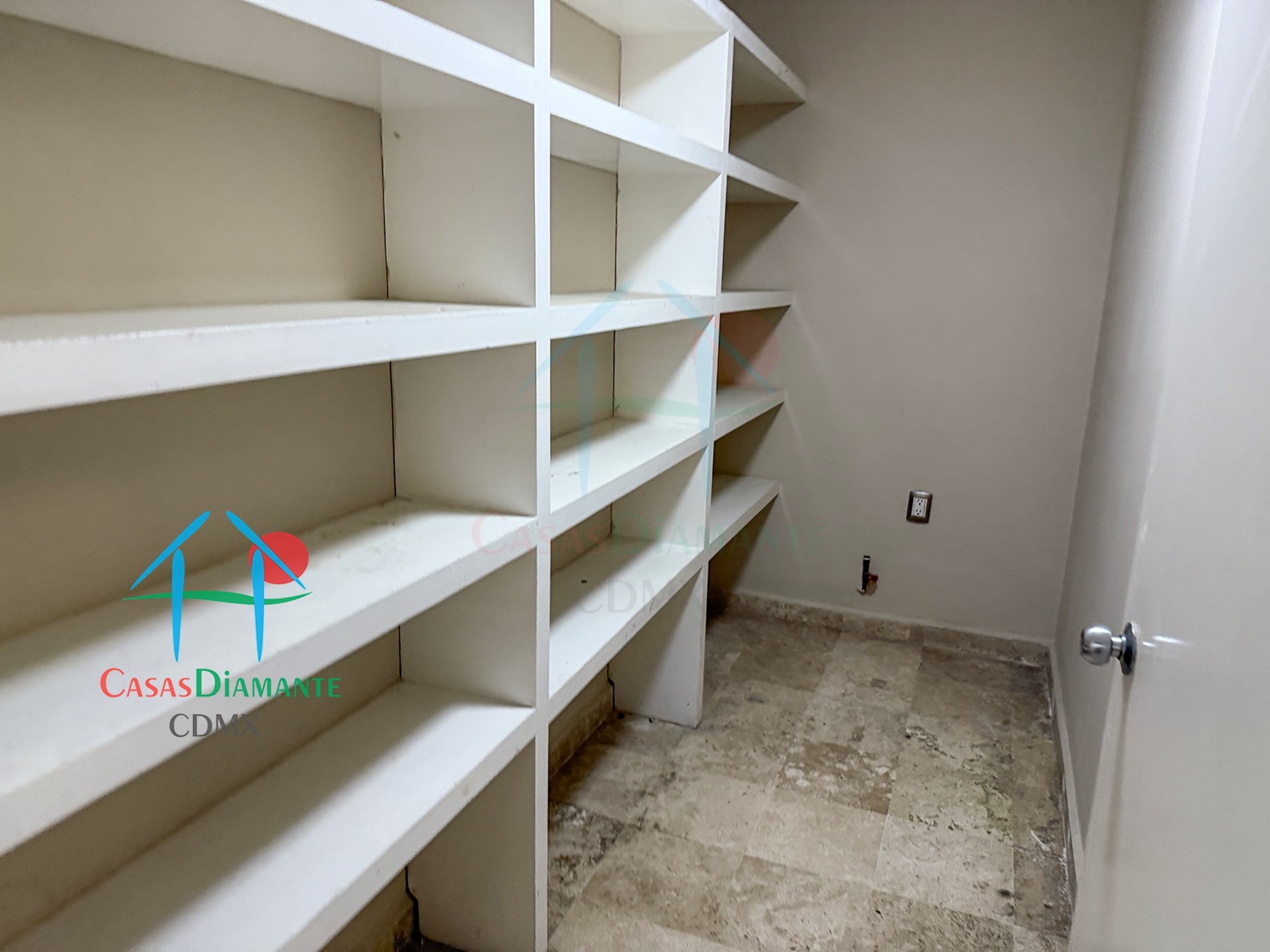 Jardines del Pedregal Casa Risco AJI - Cocina 5